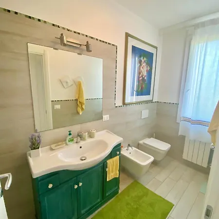 Garden Retreat By The Sea On Albarella فيلة *