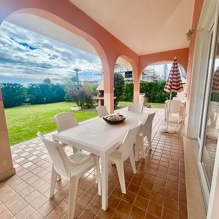 Garden Retreat By The Sea On Albarella Albarella Island